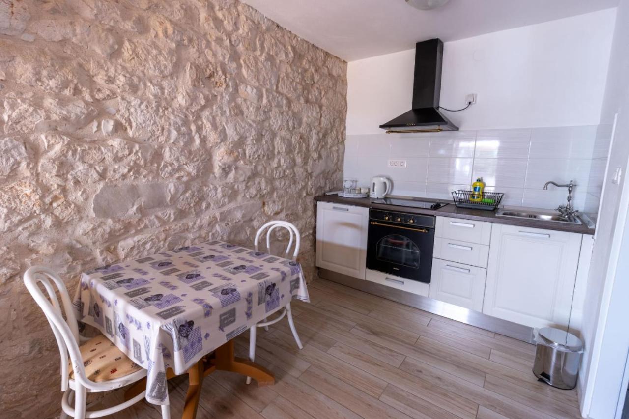 Apartman Diran Biograd na Moru Kültér fotó